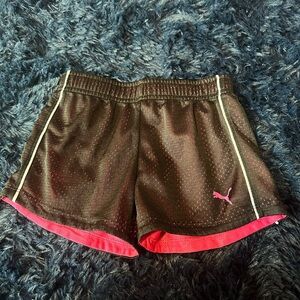 Girls puma shorts